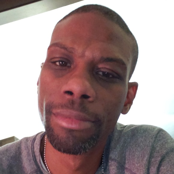 Meet your Posher, Deron - Picture 1 of 1